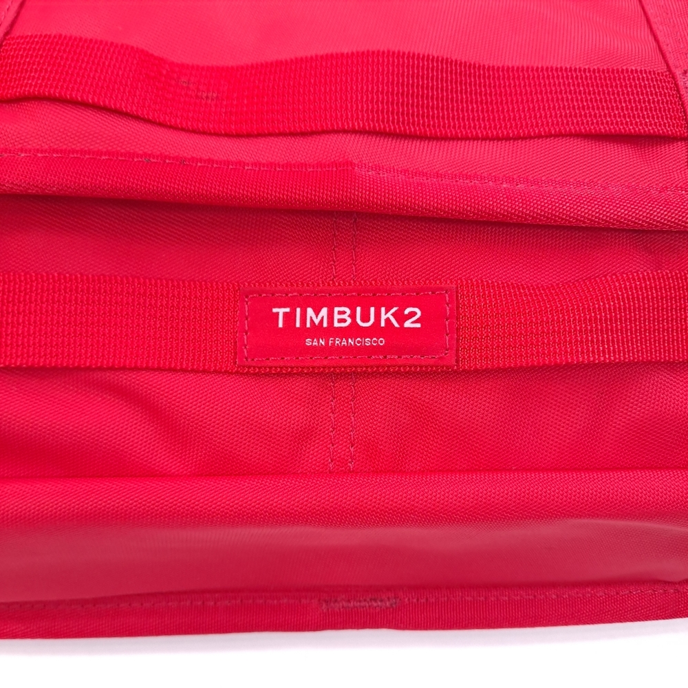 Timbuk2 Catapult Sling Messenger Bag Flame Red Padded Shoulder Bag Backpack - Picture 3 of 16